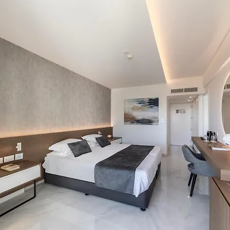 Pavlo Napa Otel
